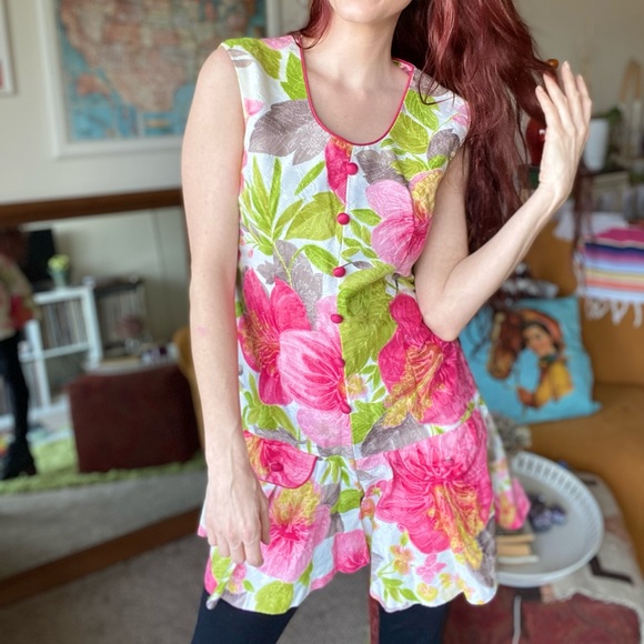 Vintage Tropical Floral Romper - Picture 2 of 14